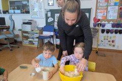 PXL_20251124_083630216