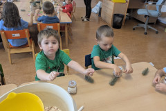 PXL_20251124_084423466