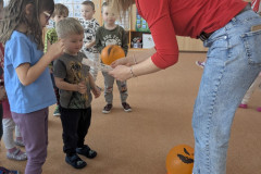 PXL_20251124_085643845