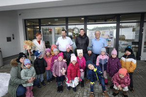 Berušky -  Vystoupení na setkání sulickych seniorů v ZŠ Sulice