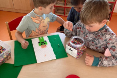 7f240afe-eb4a-4bdf-bd37-f0f9f720ef33