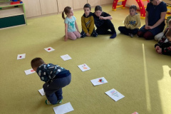 dfef7300-06fc-4b37-a41e-735a0a318116