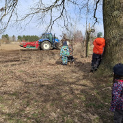 Březen u Mravenečků