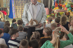 0e405da0-eb41-4a0a-b46d-c53bdb61e251