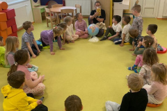 728987e4-82c4-4fc0-8f06-e8882452834d