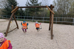 PXL_20260415_082836868