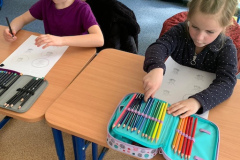 9de59eef-f3bd-41e3-8f2a-e043f6186c20