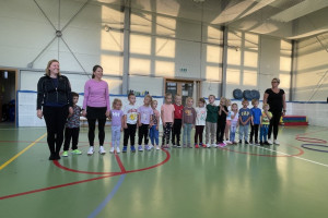 Ježečci a Lištičky - Cvičení v tělocvičně ZŠ
