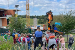 a71818ae-2301-46d8-ad0a-5b4c95fea14b