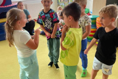 b7ab110d-b604-4a77-9379-1f67ec2bd2e3