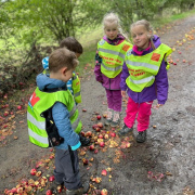 Ježečci - Tělo známe, zdraví chráníme, rodinu milujeme