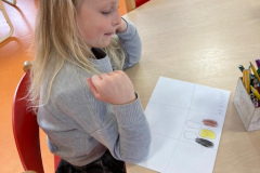 8a99b994-1441-4b29-a8be-a57c8c7102e4