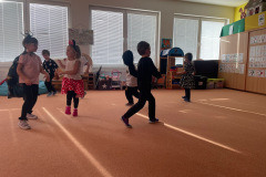 7562ad92-e316-4245-a5d5-160901688786