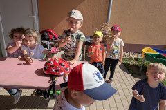 PXL_20250416_085350077