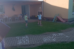 21c65246-ddc4-4b8d-be54-ea7791587aa6