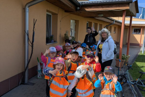 Motýlci - Výlet na zvířátka k paní Melicharové