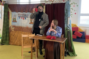 Pampeliška a LMŠ - Divadlo Pohádky o Káče