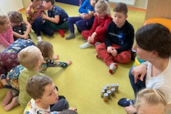 dfe56689-c9bc-4919-91f5-292168a251eb