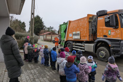 PXL_20251202_095653739