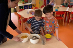 0008a7ef-8cf9-4f2e-b926-3fd891124861