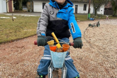 18cd904a-37d6-4e1b-bc56-02b45027e502