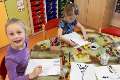 8f65c4f6-1de8-49d8-81cb-e4b6182725b8