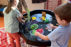 d1363cbf-bbff-48b1-b68e-a65d12ca0363