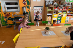 0a96111e-cd1a-4bde-b9f3-ff16861efcaf