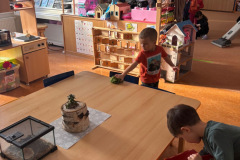 9AF7E445-2CD5-48E6-A338-091EF3545F59