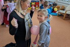 PXL_20260217_080353269