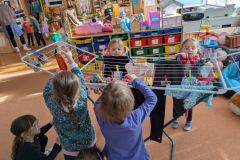 ca518462-15b9-4c03-8fe9-cd617ead3514