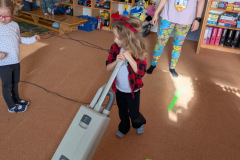 d6fa6604-6fd2-405a-9ab4-b098c2120614