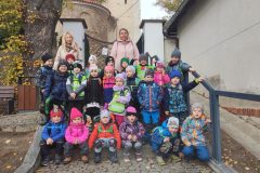 Včeličky - Vycházka do Kostelce u Křížku
