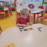 Veverky - Prvních 14 dní ve školce...